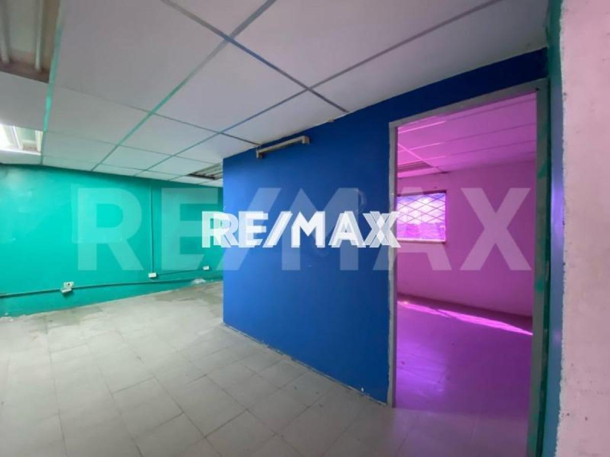 En Venta Local Comercial PUERTA MARAVEN, Punto Fijo, Carirubana, Falcón, VEN - Foto 4