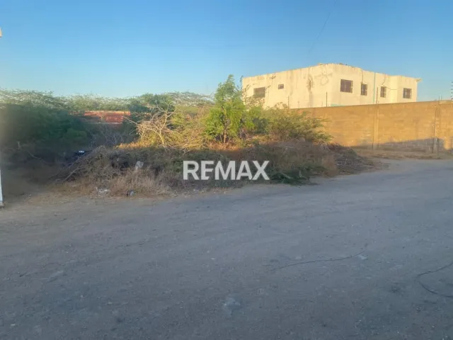 En Venta Terreno y Parcela urb rosa virginia guanadito sur, Punto Fijo, Carirubana, Falcón, VEN - Foto 2