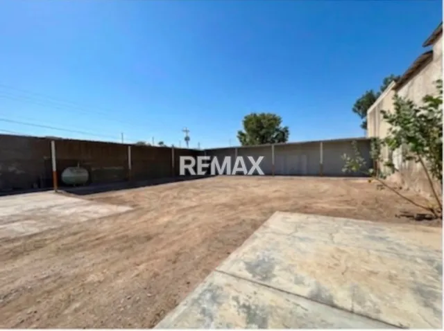 En Venta Local Industrial y Galpón Jacinto Lara, Punto Fijo, Carirubana, Falcón, VEN - Foto 3