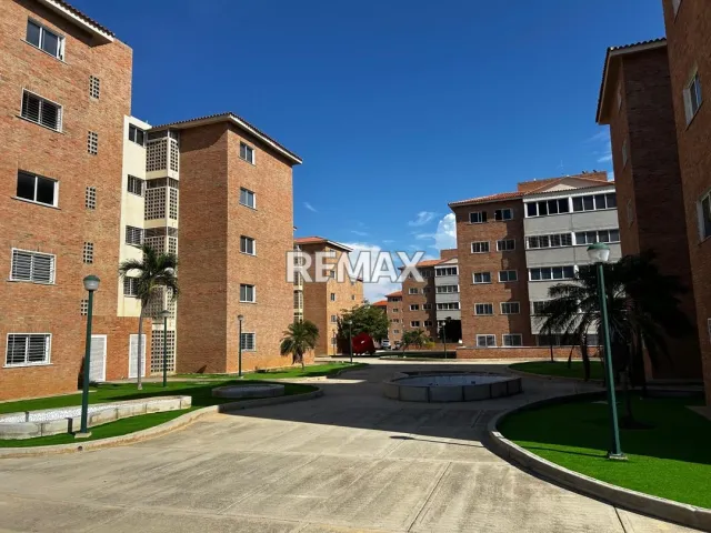 En Venta Apartamento Caja de Agua, Punto Fijo, Carirubana, Falcón, VEN - Foto 1