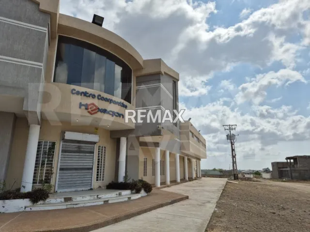 En Venta Edificio Santa Irene, Punto Fijo, Carirubana, Falcón, VEN - Foto 1