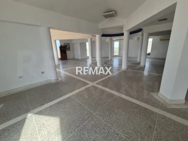 En Alquiler Edificio Santa Irene, Punto Fijo, Carirubana, Falcón, VEN - Foto 4
