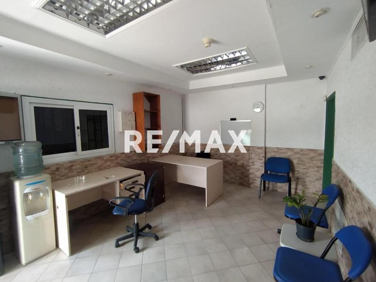 En Venta Local Industrial y Galpón Av. Jacinto Lara, Punto Fijo, Carirubana, Falcón, VEN - Foto 2