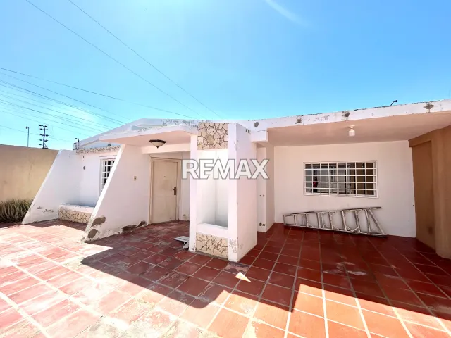 En Venta Casa o TownHouse Las americas, Punto Fijo, Carirubana, Falcón, VEN - Foto 1