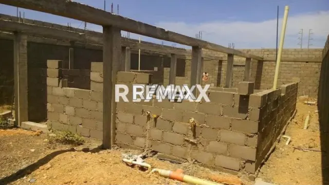 En Venta Terreno y Parcela Urbanizacion Campo Claro, Cardón, Carirubana, Falcón, VEN - Foto 3