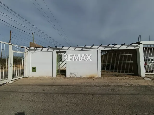 En Venta Casa o TownHouse Terrazas del Caribe, Punto Fijo, Carirubana, Falcón, VEN - Foto 1