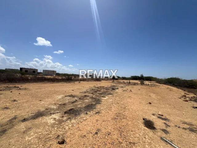 En Venta Terreno y Parcela Puerta Maraven, Urb, La Floresta, Punto Fijo, Carirubana, Falcón, VEN - Foto 2