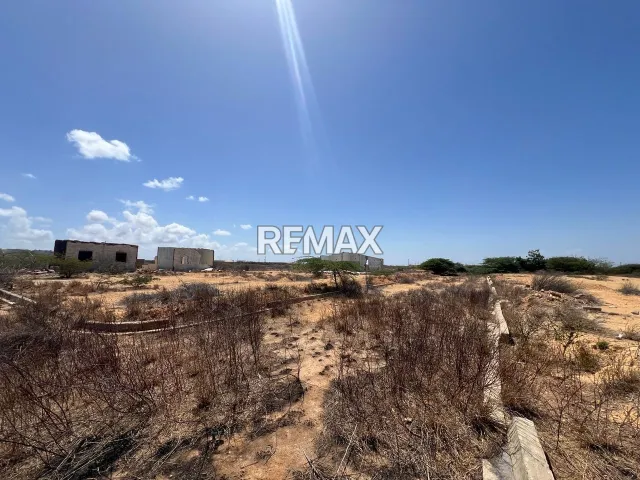 En Venta Terreno y Parcela Puerta Maraven, Urb, La Floresta, Punto Fijo, Carirubana, Falcón, VEN - Foto 4