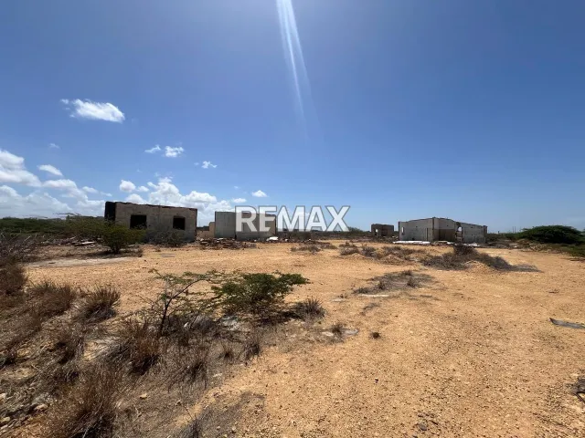 En Venta Terreno y Parcela Puerta Maraven, Urb, La Floresta, Punto Fijo, Carirubana, Falcón, VEN - Foto 2