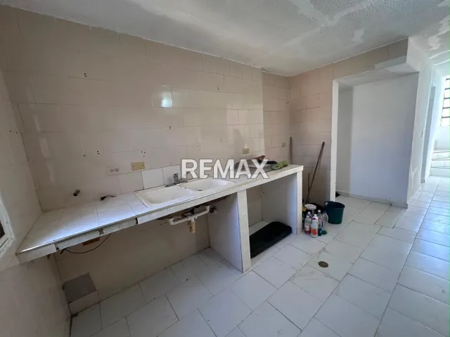 En Venta Casa o TownHouse Urb San Rafael, Via Judibana, municipio Los Taques, Judibana, Los Taques, Falcón, VEN - Foto 5