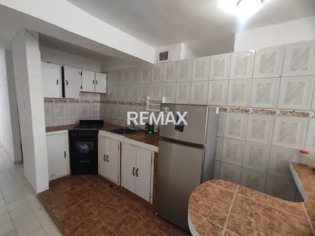 En Alquiler Apartamento Santa Irene, Punto Fijo, Carirubana, Falcón, VEN - Foto 2