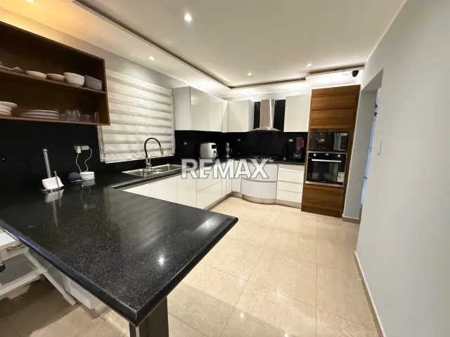 En Venta Casa o TownHouse Puerta Maraven, Cardón, Carirubana, Falcón, VEN - Foto 8