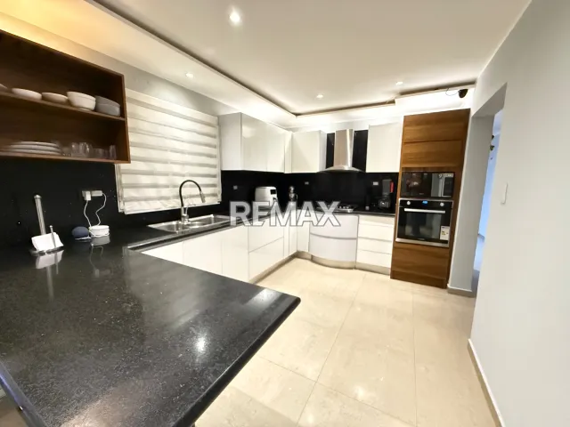 En Venta Casa o TownHouse Puerta Maraven, Cardón, Carirubana, Falcón, VEN - Foto 9