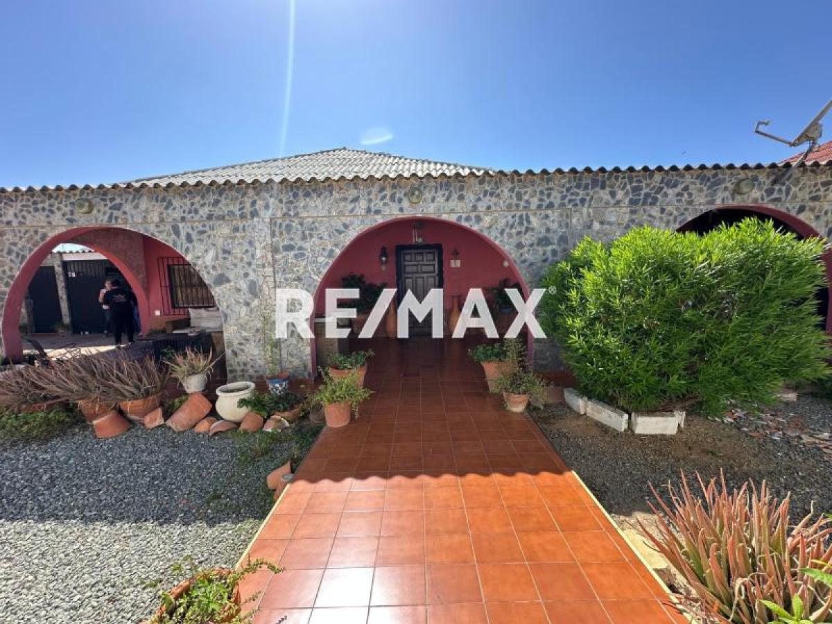 En Venta Casa o TownHouse Puerta Maraven, Cardón, Carirubana, Falcón, VEN - Foto 2