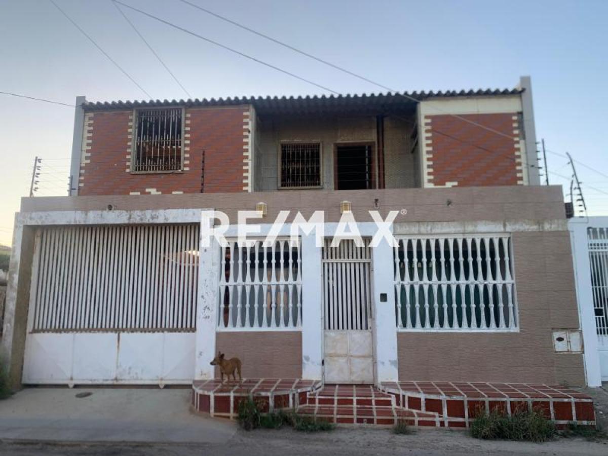 En Venta Casa o TownHouse Urb San Rafael Calle la Victoria Municipio los taques estado Falcón, Judibana, Los Taques, Falcón, VEN - Foto 1