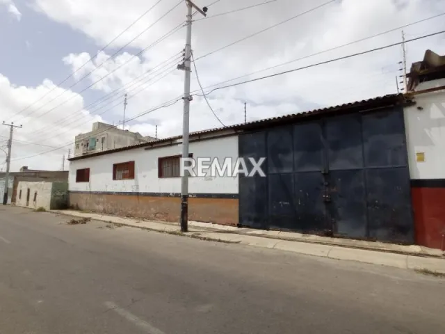 En Alquiler Local Industrial y Galpón Centro de Punto Fijo, Punto Fijo, Carirubana, Falcón, VEN - Foto 1