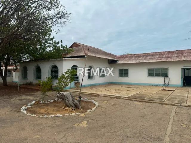 En Venta Casa o TownHouse Urbanización Zarabon, Punto Fijo, Carirubana, Falcón, VEN - Foto 3