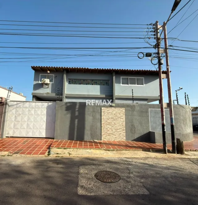 En Venta Casa o TownHouse Urbanizacion Judibana, Los Taques, Falcón, VEN - Foto 1