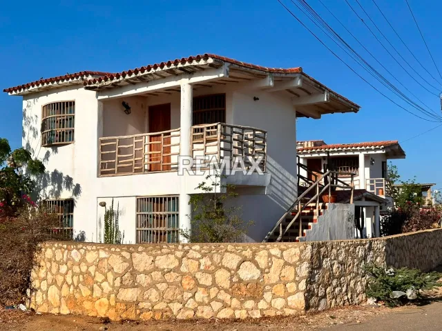 En Venta Posada Turística cerro norte, Los Taques, Falcón, VEN - Foto 1