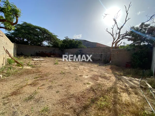 En Venta Casa o TownHouse Las Margaritas, Punto Fijo, Carirubana, Falcón, VEN - Foto 2