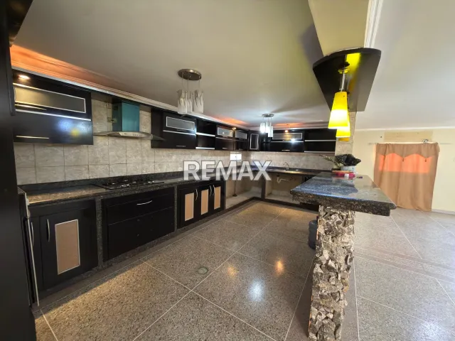 En Venta Casa o TownHouse Puerta Maraven, Cardón, Carirubana, Falcón, VEN - Foto 4