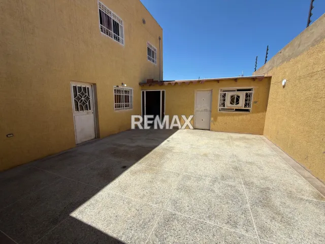 En Venta Casa o TownHouse Puerta Maraven, Cardón, Carirubana, Falcón, VEN - Foto 11