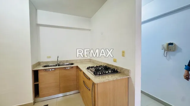 En Venta Apartamento Caja de Agua, Punto Fijo, Carirubana, Falcón, VEN - Foto 2