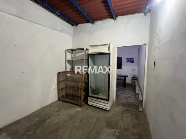 En Venta Local Industrial y Galpón Calle Urdaneta Punto fijo, Punto Fijo, Carirubana, Falcón, VEN - Foto 4