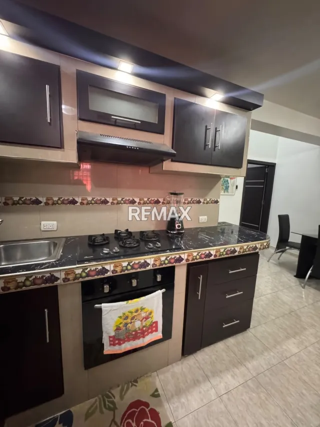 Apartamento Amoblado y equipado en venta ubicado en la Avenida principal de Bellavista - Foto 2