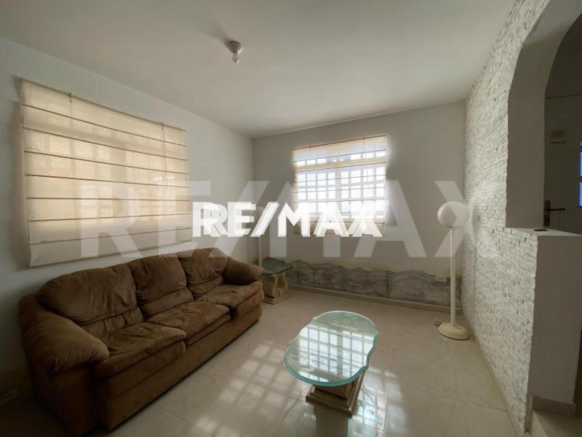 Casa en Venta. Urb. Las Virtudes - Foto 2