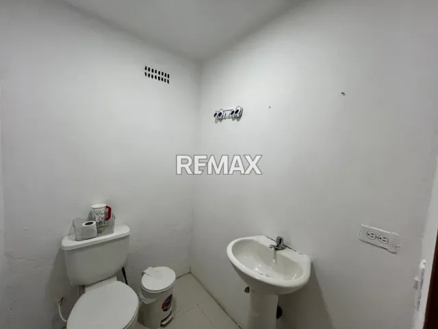 Local comercial en alquiler - Foto 4