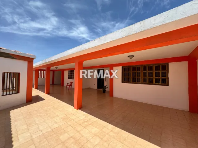Casa en Alquiler.  Puerta Maraven - Foto 1