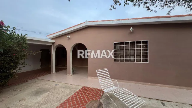 A la venta Venta! Casa Familiar en Puerta Maraven – Carirubana - Foto 7