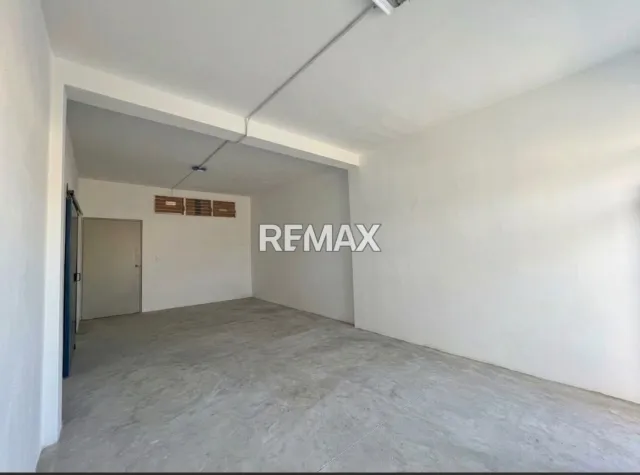 Se vende local comercial en puerta maraven, municipio carirubana del estado Falcón - Foto 2