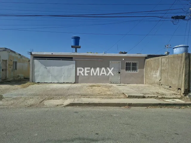 Casa en Venta. urb. Sabana Grande - Foto 1