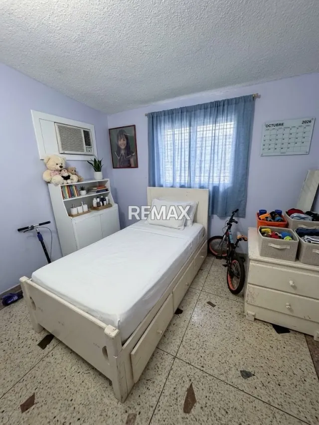 Vivienda en Venta Ubicada en Conjunto Cerrado, Urbanización Casacoima - Foto 4