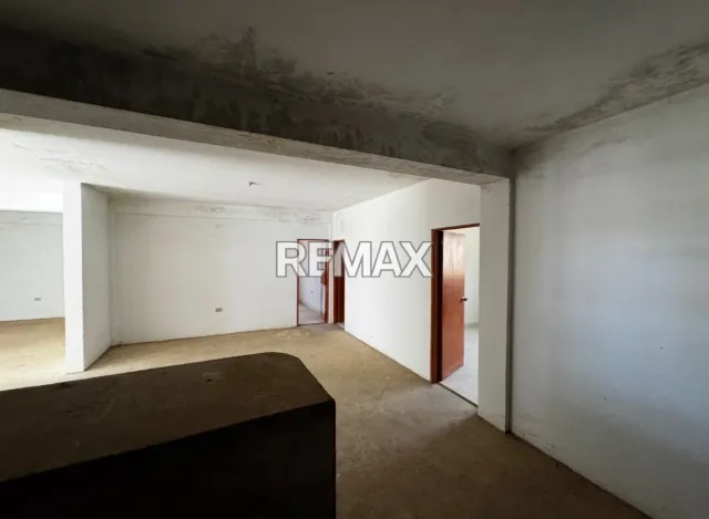 Gran Oportunidad de Inversión! Casa en Obra Gris para Personalizar a tu Gusto, ubicada en zona residencial casacoima - Foto 4