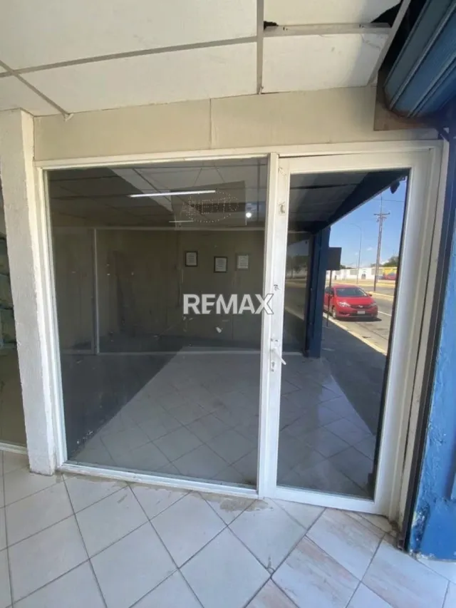 Local Comercial de 20 m² en alquiler en Punto Fijo · $1 - Foto 1