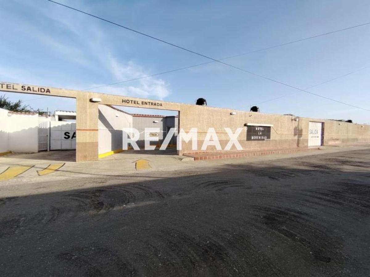 Hotel de 35 hab. y 1.800 m² en venta en Guanadito · $750.000 - Foto 10