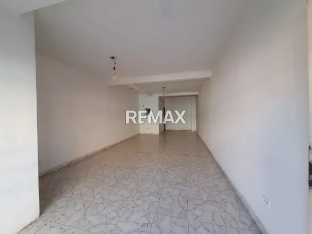 Local Comercial de 60 m² en alquiler en Punto Fijo · $300 - Foto 2