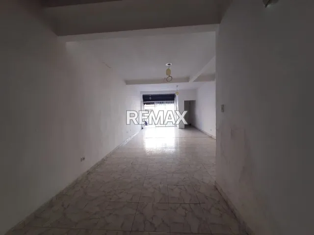 Local Comercial de 60 m² en alquiler en Punto Fijo · $300 - Foto 3