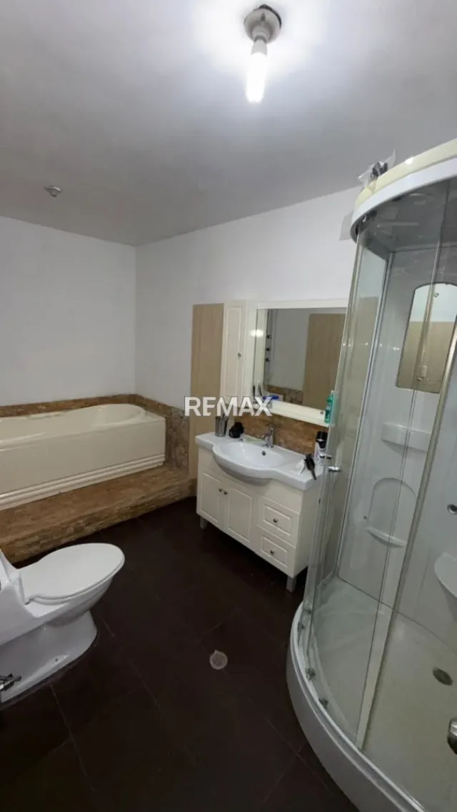 Casa de 3 hab. y 110 m² en venta en Puerta Maraven · $45.000 - Foto 3