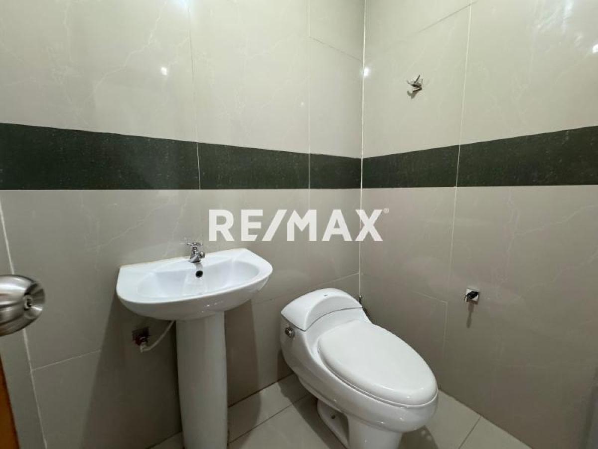 Casa de 3 hab. y 216 m² en alquiler en Puerta Maraven · $800 - Foto 8