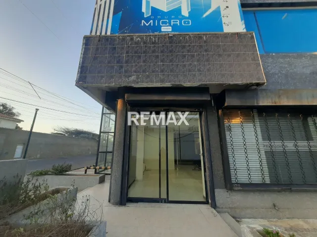 Local Comercial de 220 m² en alquiler en Santa Fe., Punto Fijo · $2.200 - Foto 1