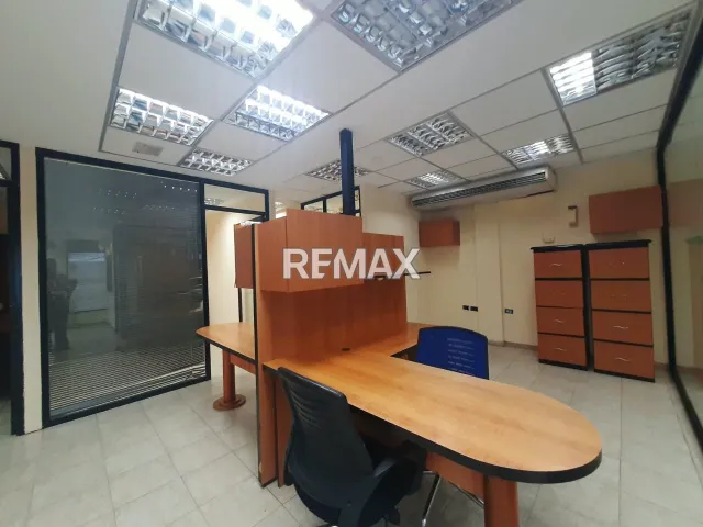 Local Comercial de 220 m² en alquiler en Santa Fe., Punto Fijo · $2.200 - Foto 4