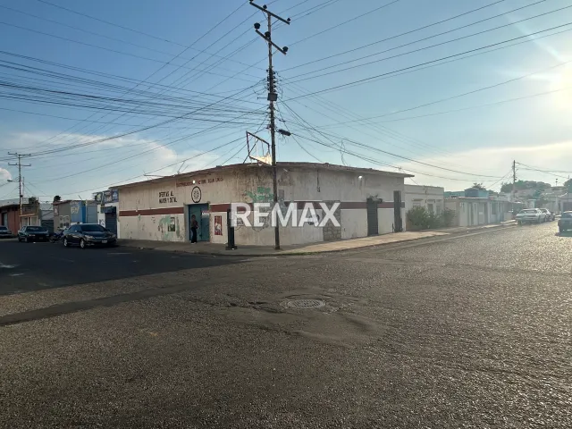 Parcela cercada de 320m2 ubicada en la Calle Monagas entre Garcés y Mariño - Foto 1