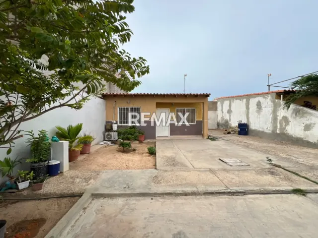 Casa en Venta Ubicada en la Puerta Maraven - Foto 2