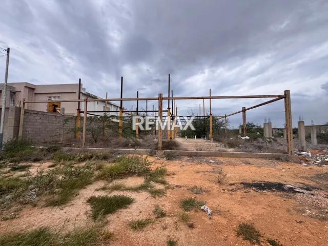 Parcela de terreno de 340m2 en venta ubicada en Puerta Maraven - Foto 6