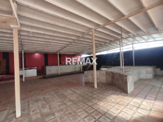 Local Comercial de 600 m² en alquiler en Puerta Maraven · $800 - Foto 2