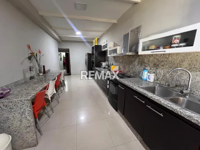 Casa en venta más locales comerciales. Punto fijo - Foto 1